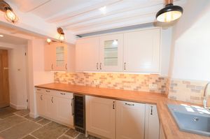 Kitchen- click for photo gallery